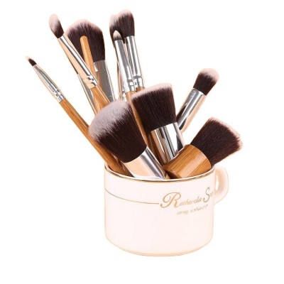 11pcs Powder Blush Eye Shadow Brush Bamboo Handle Makeup Brush Set With Burlap Bag